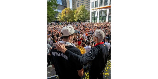 VM i basketball slutter spektakulært, Schroeder vender tilbage til Raptors